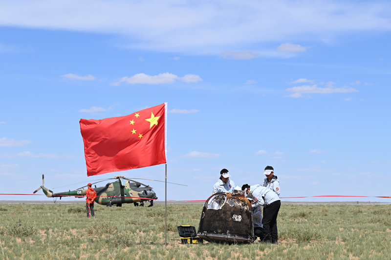 向著(zhù)航天強國目標勇毅前行——以習近平同志為核心的黨中央關(guān)心引領(lǐng)探月工程紀實(shí)